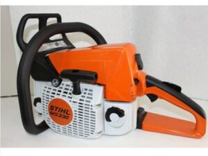 Máy cưa xích xăng STIHL MS230 1